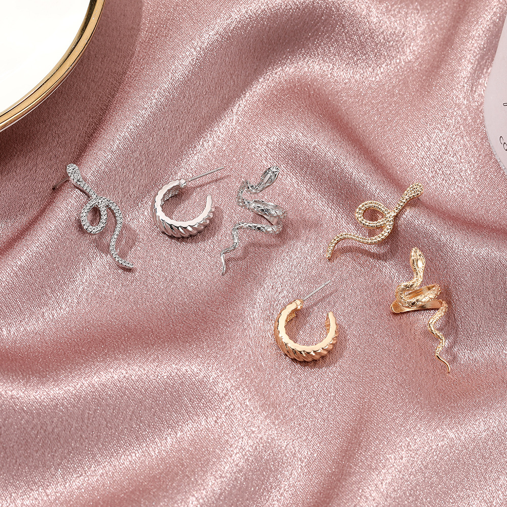 Alloy Material Fashion Snake Plating Alloy No Inlaid Stud Earrings