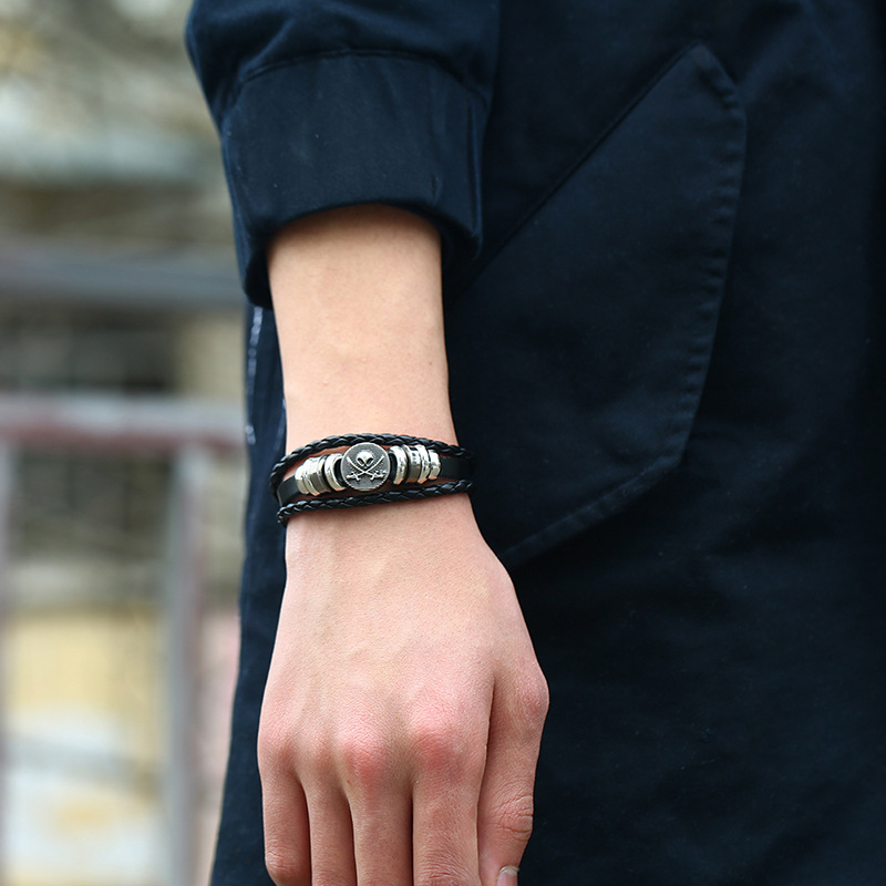 Hot-selling retro beaded skull cowhide simple and versatile adjustable men and women leather bracele