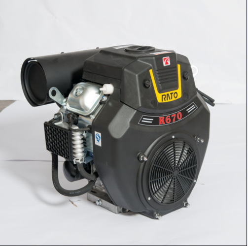 22 horsepower Longxin double cylinder engine brand new 24 horsepower R670 gasoline engine LC2V78 extruder cleaning machine
