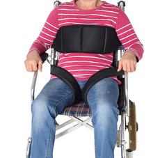 Wheelchair with thigh strap for adjustable use