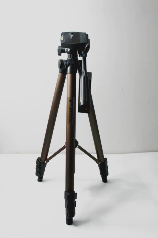 Weifeng WT-3130 штатив для мобильного телефона, прямая трансляция, подставка для селфи, зеркальная камера, беззеркальная фотография, легкий штатив