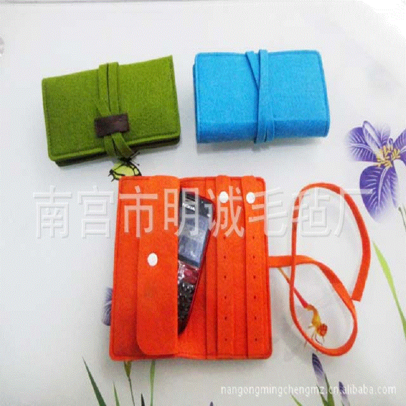专业生产供应各种毛毡手机包 毛毡电脑包 毛毡卡包