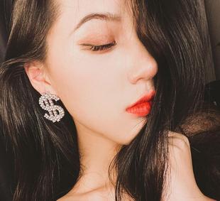 ���X��С�������Ԫ���Ͷ��h�W�t�����F�����925�¿���Ů