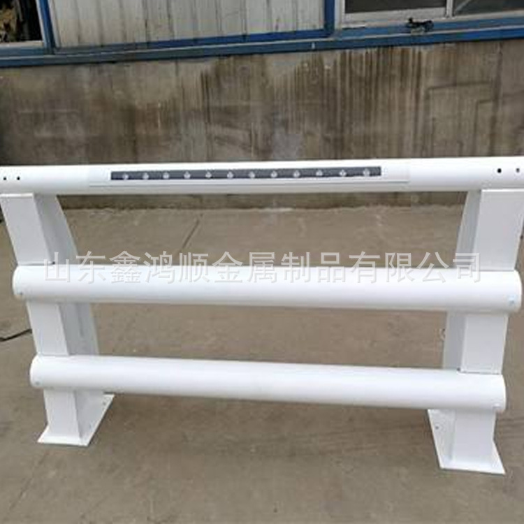 桥梁防撞护栏厂家市政立交隔离栏杆高架桥防护栏道路两侧防撞定制