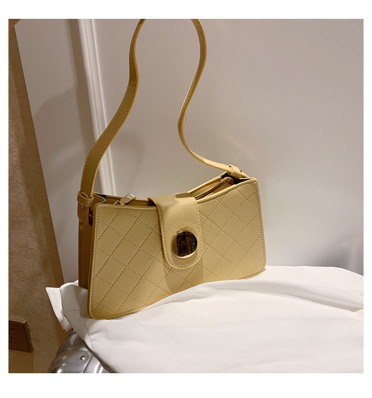 Baguette Lässige Frauen Tasche 2021 Neue Trend Ige Mode Beliebte One-shoulder-achsel Tasche Nizhong Foreign Style Umhängetasche display picture 15