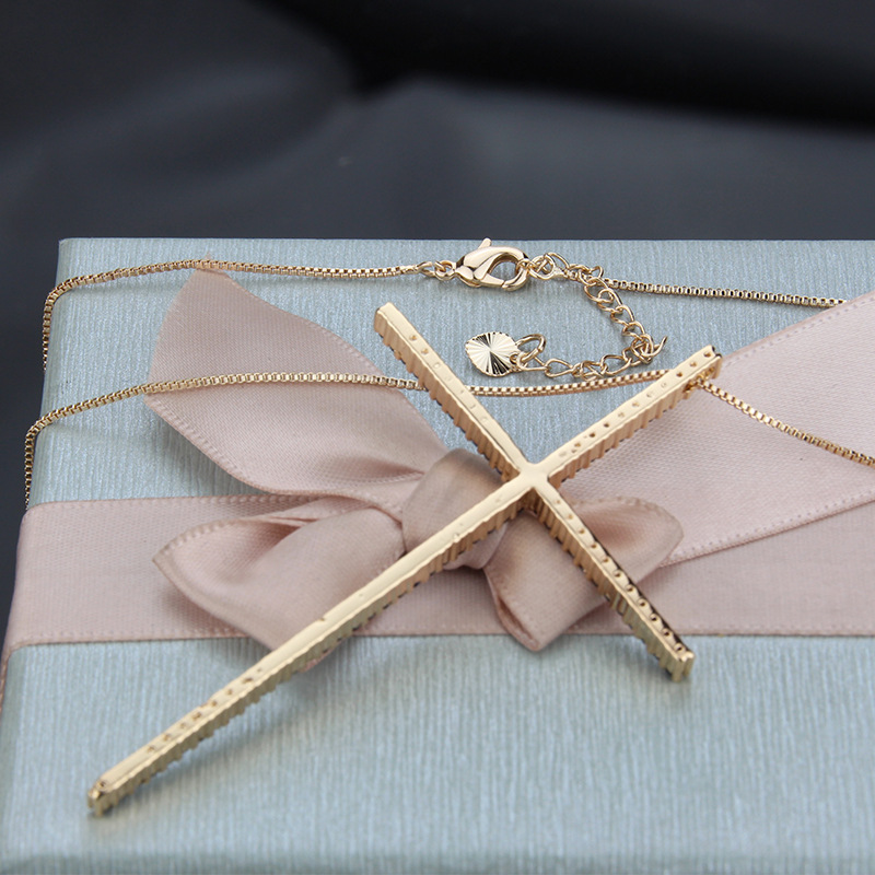 inlaid zirconium copper big cross necklace