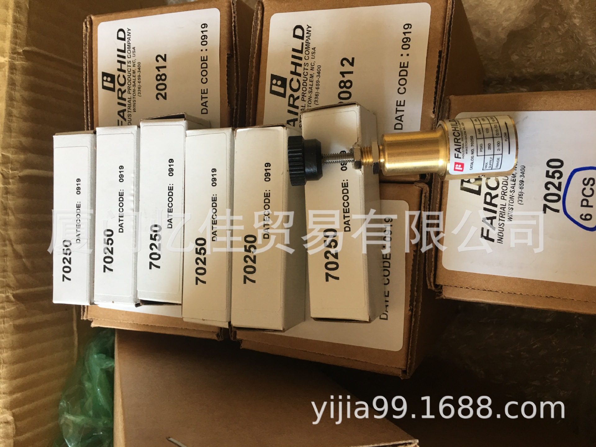 供应Fairchild 美国仙童70系列气动超小型调节器 70250V 减压阀