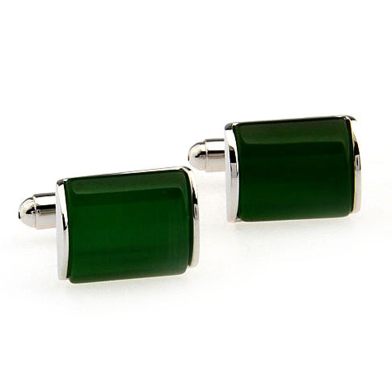 Emerald Green Opal cufflinks, bright colors, excellent workmanship, fashionable and suitable for various occasions to wear Emerald Green Opal cufflinks, bright colors, excellent workmanship, fashionable and suitable for various occasions to wear