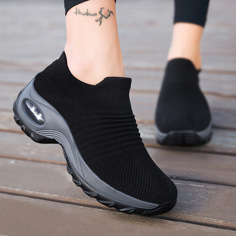 Cross-border Explosions Large Size Women's Shoes Mother Shoes Rocking Shoes Socks Shoes Casual Flying Weaving Women's Shoes Foreign Trade Lace-up Thick Sole Shoes