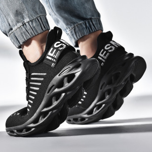 Men’s new breathable casual shoes