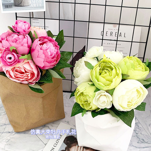 European-style simulated flower bouquets of roses and peonies for weddings, bouquets, handwritten notes, restaurant home coffee table decoration floral art