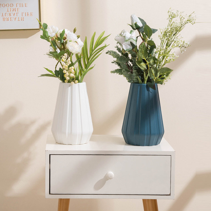 Plastic vase Flower Insert Container Uncompressing Creative Straight…