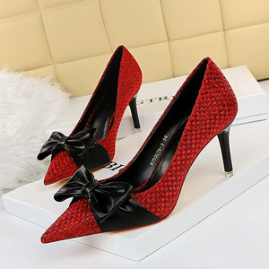 Han edition fashion high heels sweet weave shoes 50019-3 shallow mouth pointed high color matching bow documentary shoes