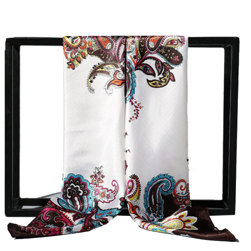 Taobao Korean Dongdaemun Large Square Scarf with Print, Sectional Women's Versatile Walnuts Flower Silk Scarf, Wholesale
