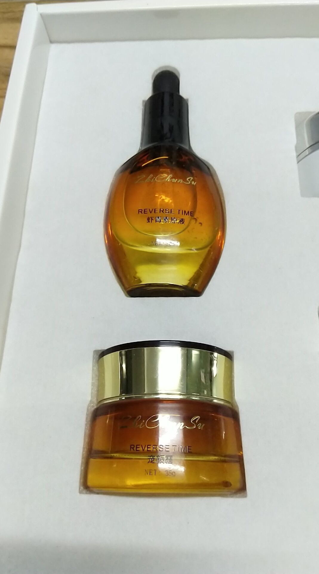 厂家直销EVA表各色绒布藏红花日化品快递防震包装海绵泡沫