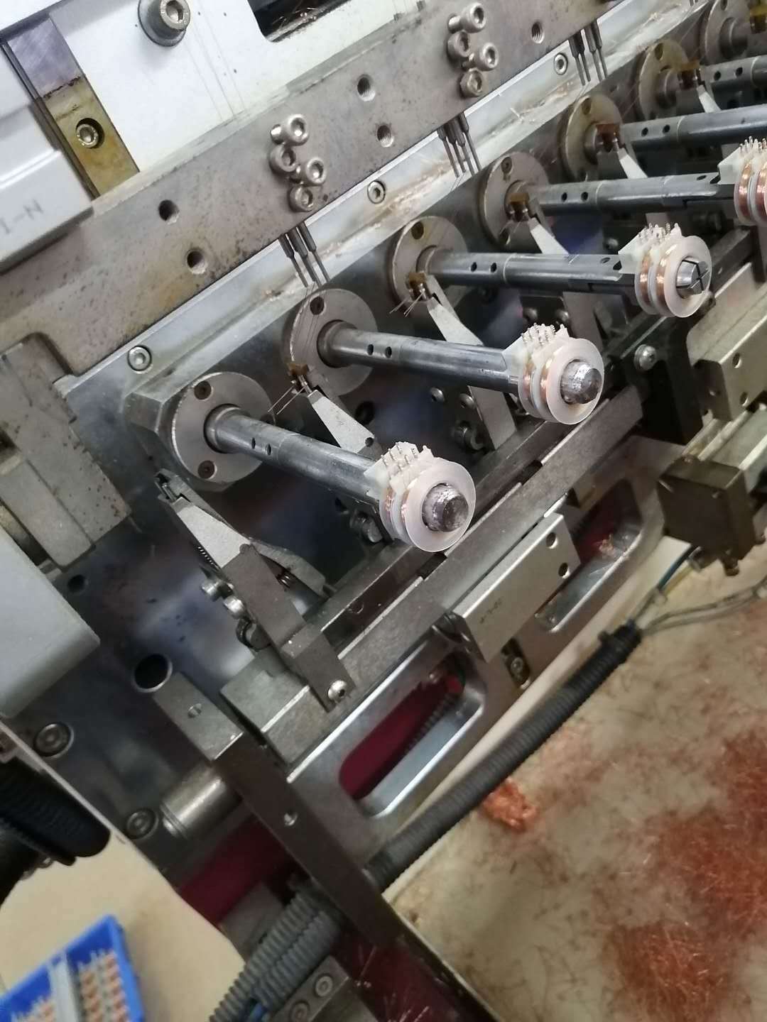 二手高精度同步马达步进电机绕线机   水泵二手全自动进口绕线机