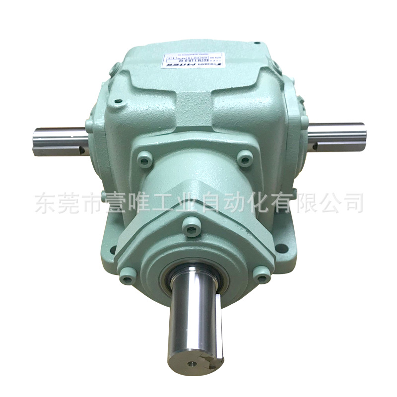 椿本ED7M-1-LR-0-K2十字转向MD伞低噪音运行螺旋锥减速齿轮箱