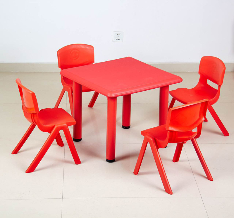 幼儿园课桌椅儿童家用加厚塑料正方形桌宝宝吃饭学习培训班方形桌