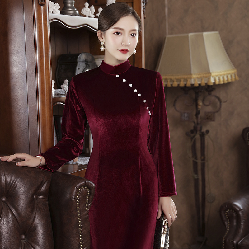 2020冬季新款经典旗袍丝绒妈妈修身气质连衣裙婚庆礼服秋打底上衣