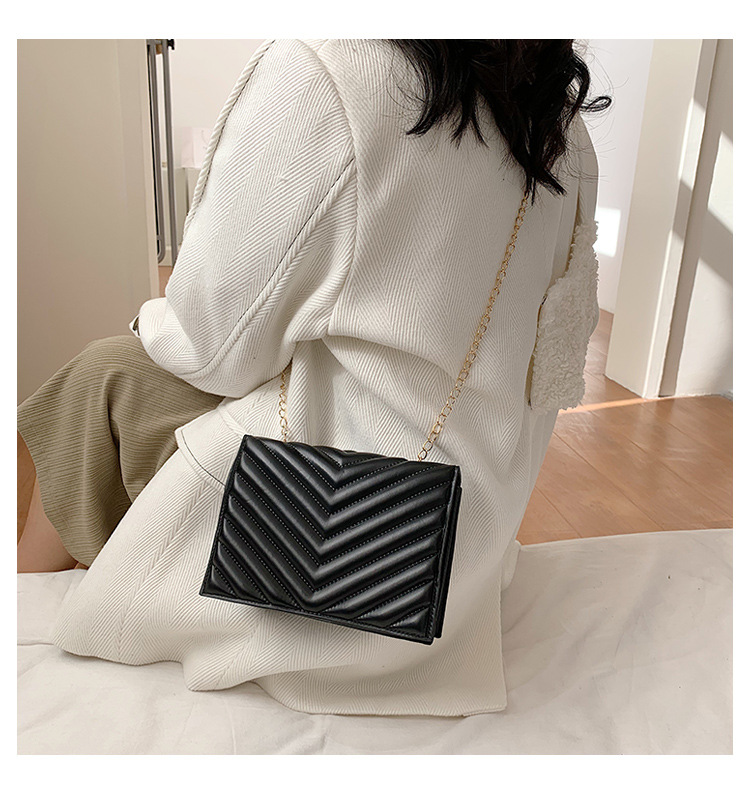 New Korean  Wild Crossbody New Casual Diamond Small Square Bag display picture 2