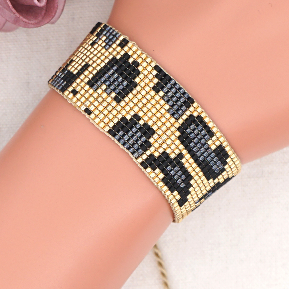 New Miyuki Rice Beads Bohemian Ethnic Style Golden Leopard Pattern Wide Bracelet display picture 4