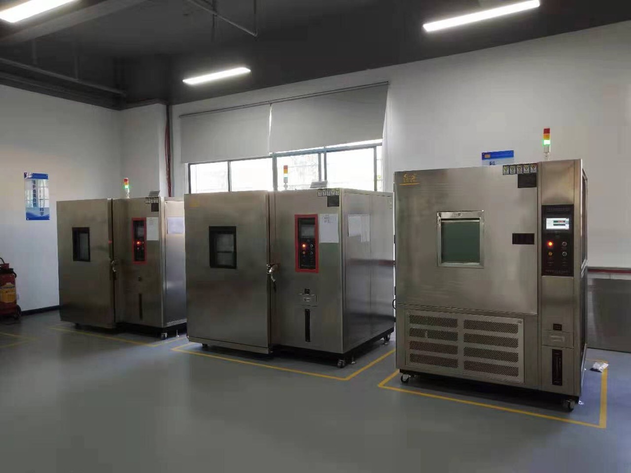 步入式恒温恒湿房详情
