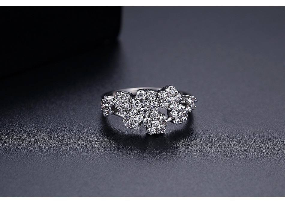 Korean Fashion Simple Flower Diamond   Index Finger Ring Wholesale display picture 4