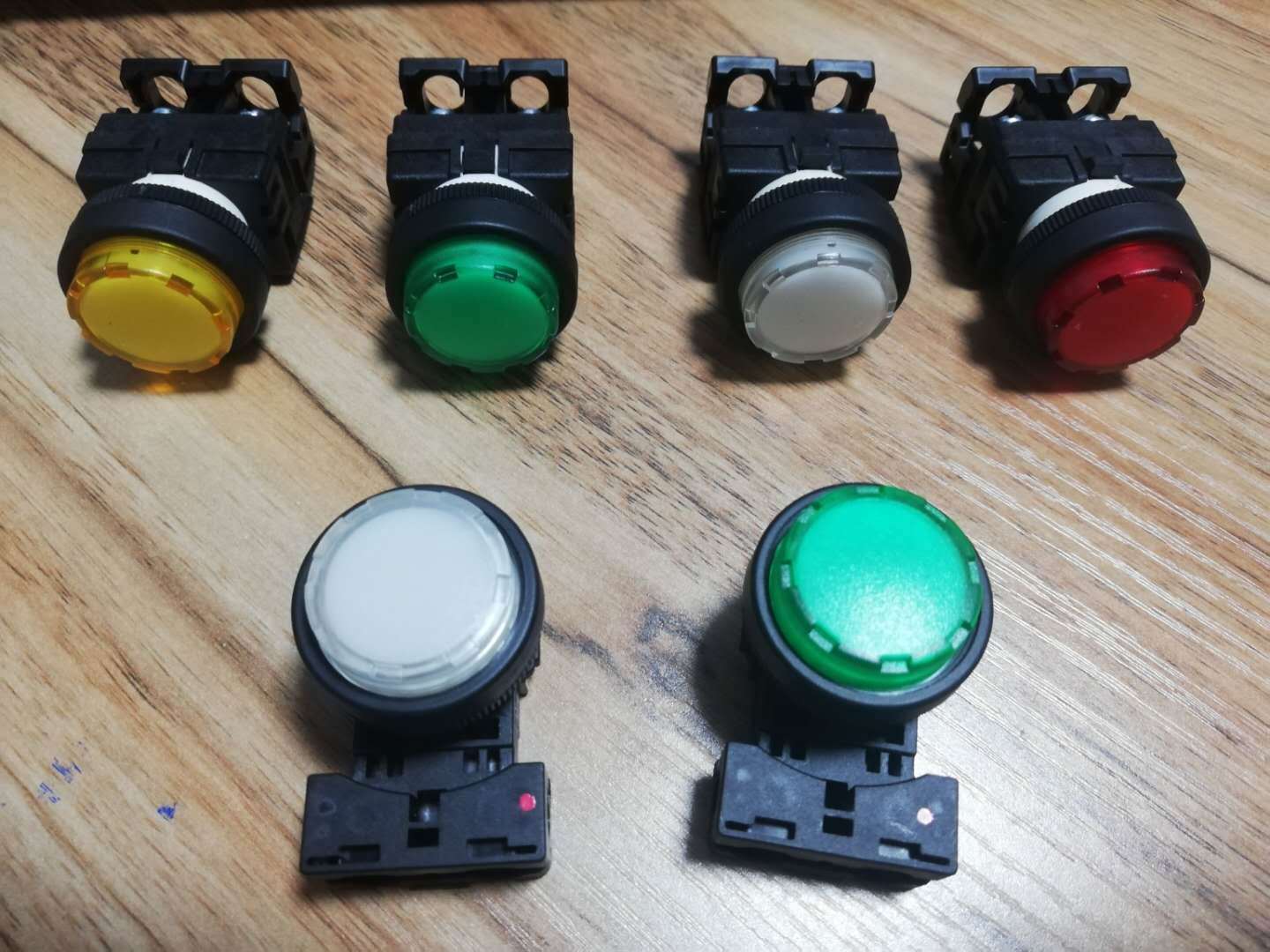 Fuji Voltage indicator light DR22E3L-E9G Y A S DR22DOL-E9G R Y W A S