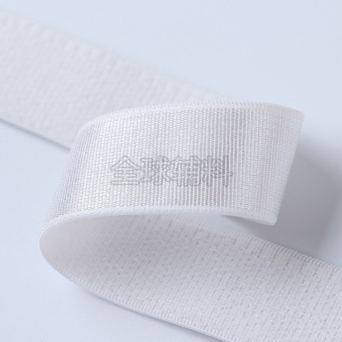 0.8cm-4.0cm strap shiny bralette with light band and plush fabric, with elastic band