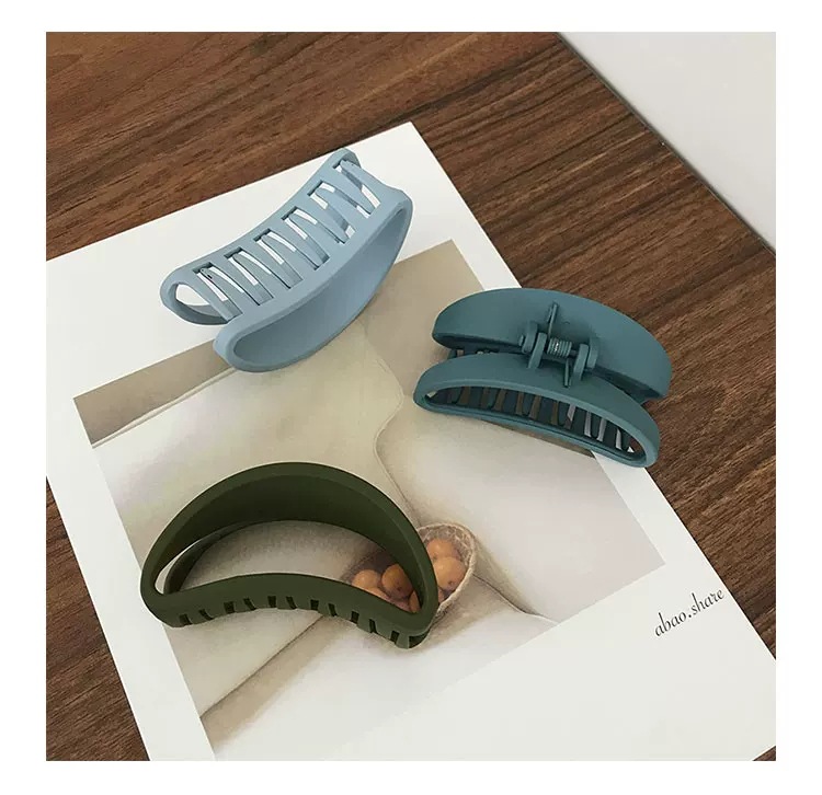 Fashion Solid Color Plastic Resin Hair Claws 1 Piece display picture 2