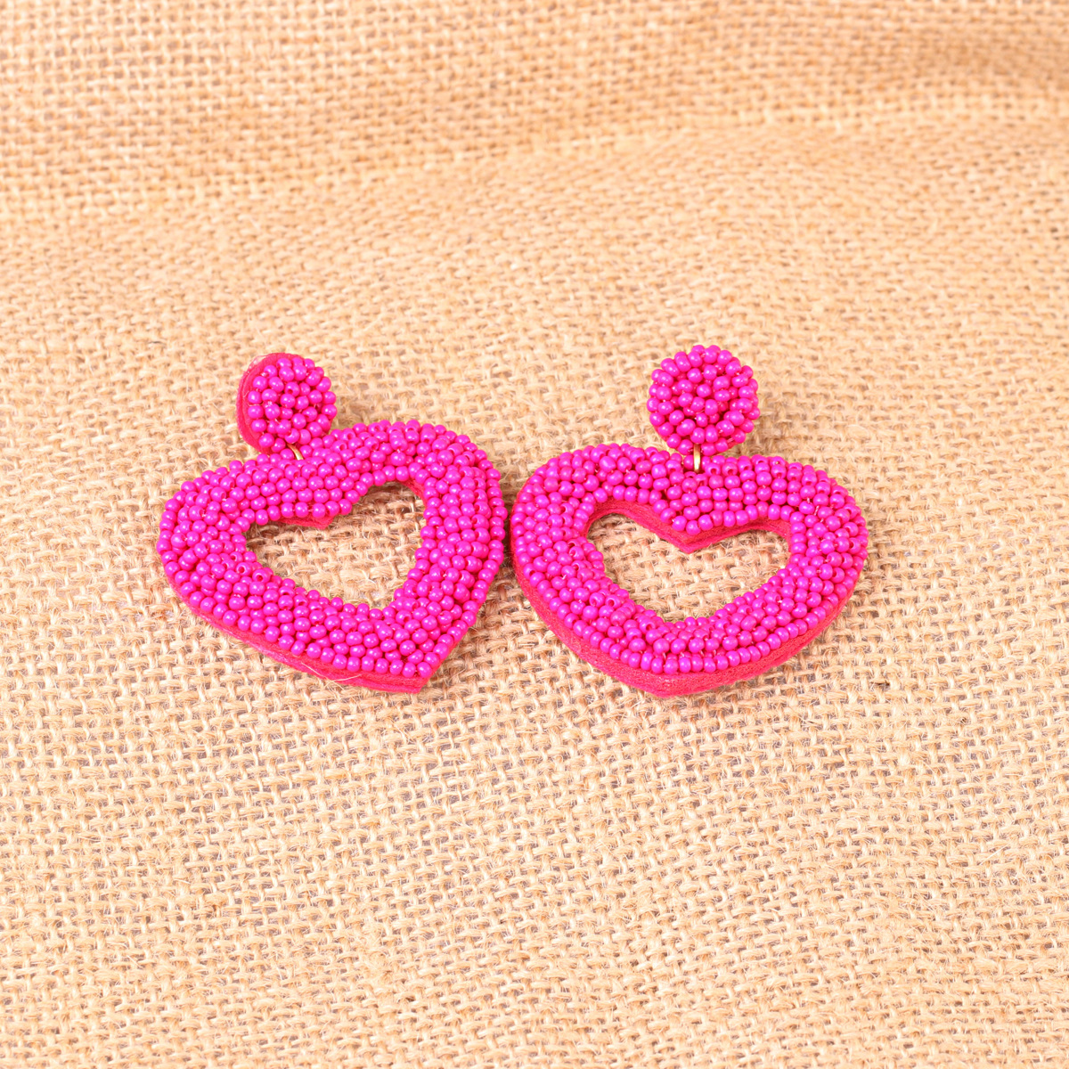 Fashion Meter Bead Heart-shaped Retro Exaggerated  Women's Alloy Earrings display picture 9