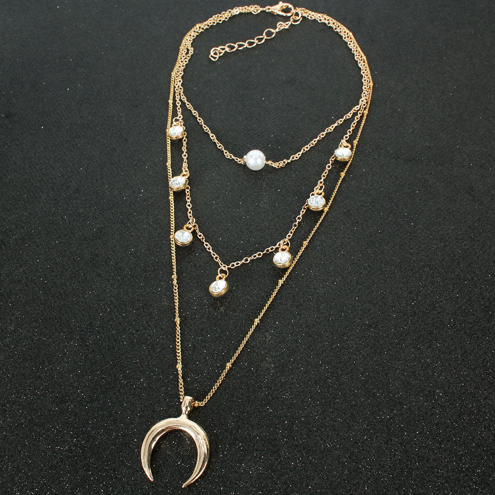 Retro Alloy Geometric Moon Anhänger Diamant All-match Halskette Für Frauen display picture 5