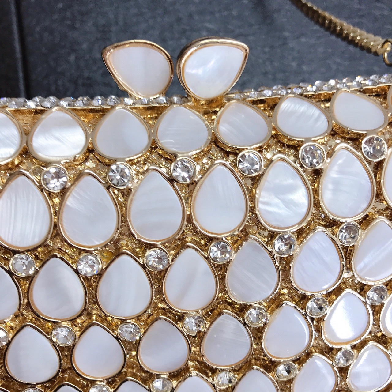 Túi clutch nữ đính đá pha lê hình giọt nước dự tiệc — Màu vàng chi tiết 8