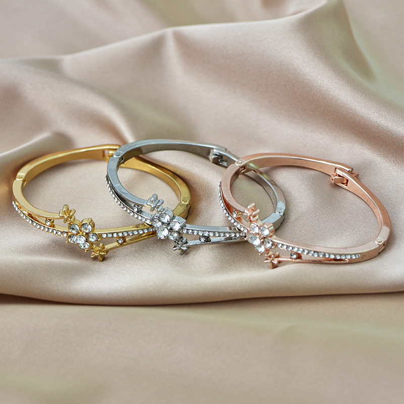 Rose Gold Flower Bracelet Elegant Versatile Bangle For Women_voghion.com