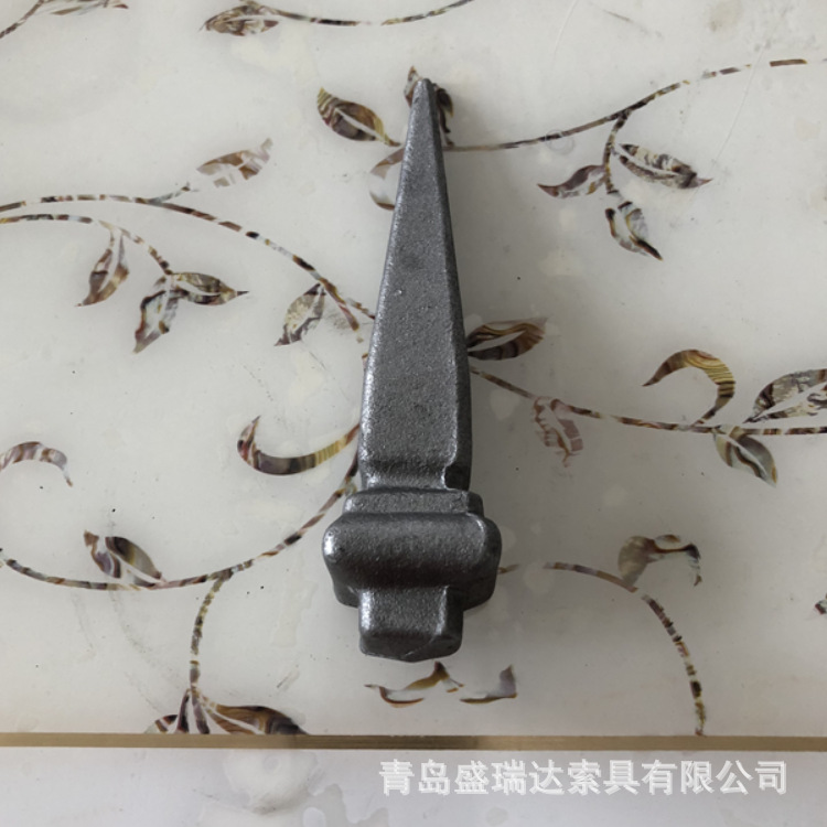 青岛厂家加工锻造焊接栏杆铁艺矛头，枪头，枪尖（图），防爬尖