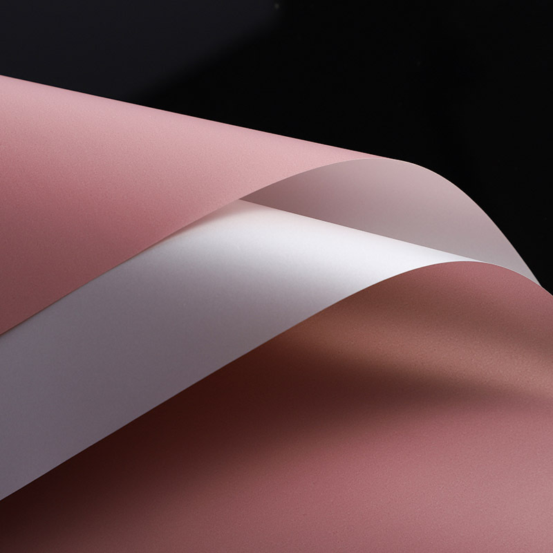 Papel de embalaje de flores brillantes de metal liziran papel de regalo de dos colores papel de embalaje de flores de papel de cartón al por mayor