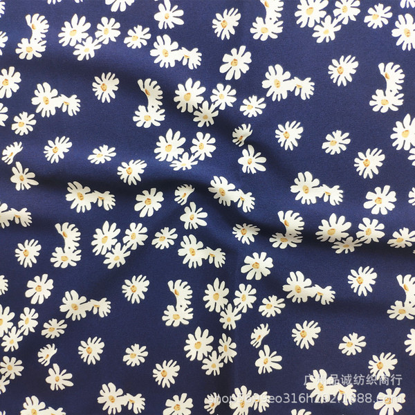 Little daisy chiffon printing 100d on all sides of small…