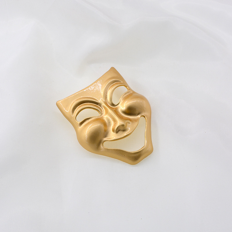 Cartoon Style Style Gold Color  New Smiling Face Mask Brooch