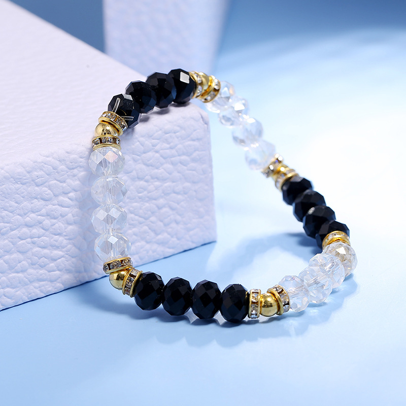 Fashion Simple Crystal Bracelet display picture 3