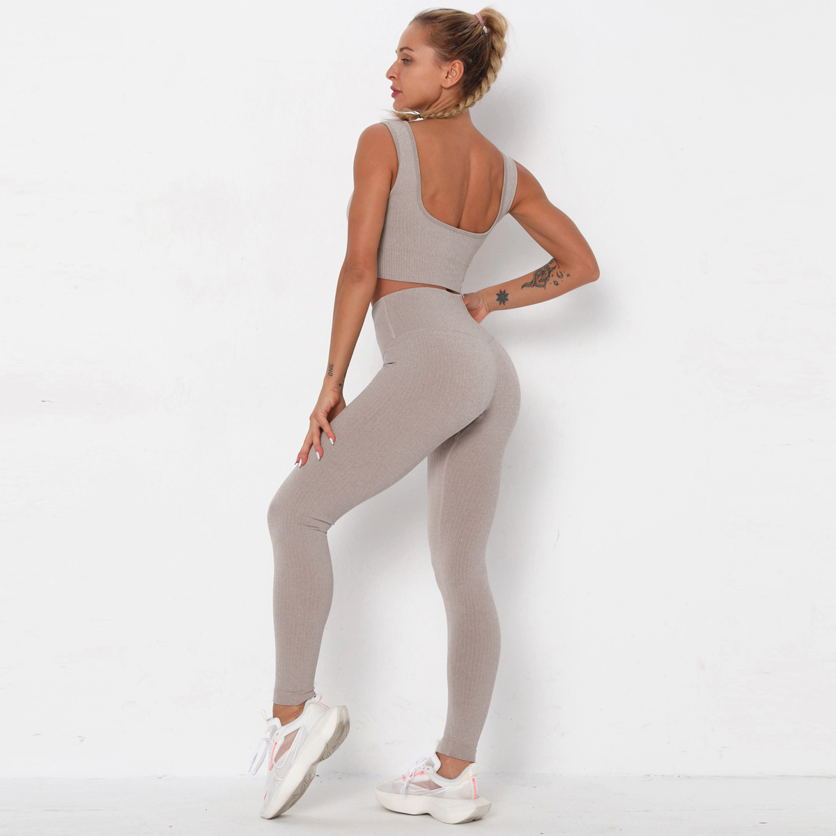 Triped Quick-Drying Beauty Back Yoga Suit NSNS12240