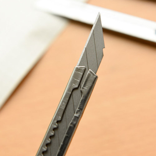 不锈钢美工刀 小号便携办公用品金属裁纸刀 学生文具手工具刀批发