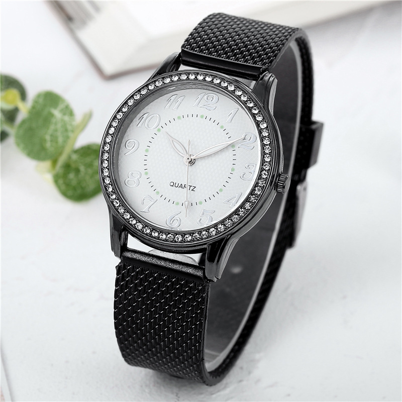 Pointer Display Type Casual Solid Color Mesh Belt Buckle Silica Gel Strap Quartz Watch