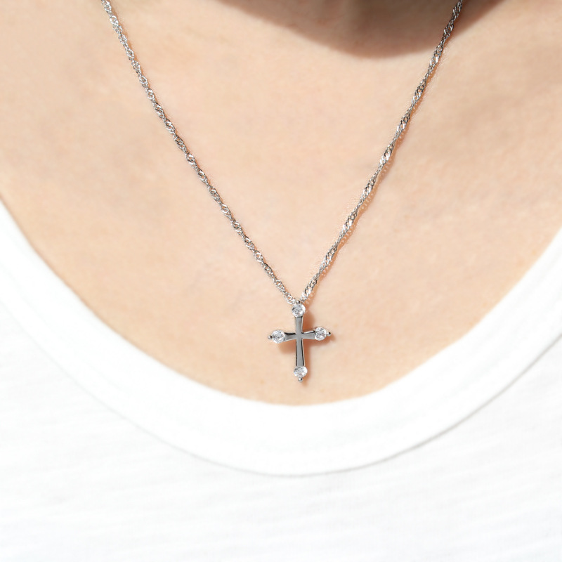 Minimalist Style Diamond-studded Zircon Cross Necklace display picture 3