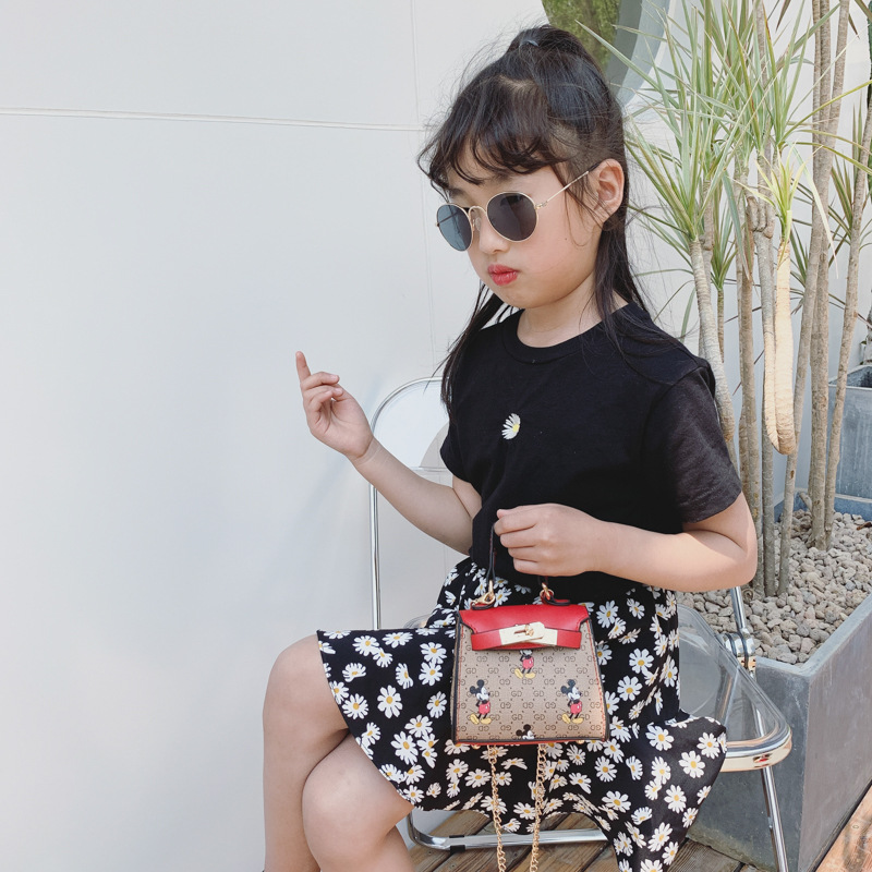 韓版兒童包包斜挎包米奇小包洋氣可愛公主包2020新款寶寶零錢包潮