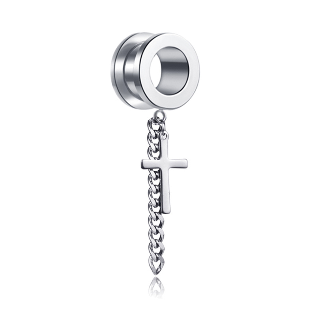 16G labret stud size and finish detail