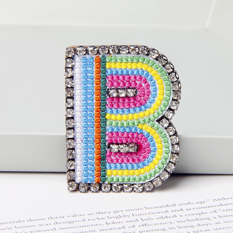 Simple Style Letter Rhinestone Embroidery Women's Brooches 1 Piece display picture 20