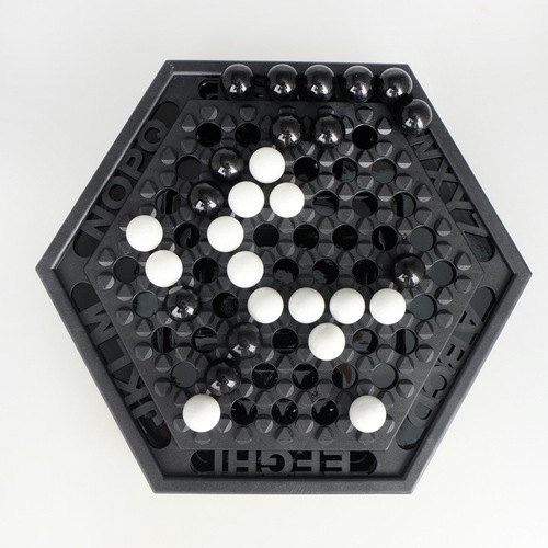 Children's Smart Push Chess Toy Boys and Girls Table Top Strongman Chess New Unique Parent-Child Strategy Toddler Game Chess Wholesale 