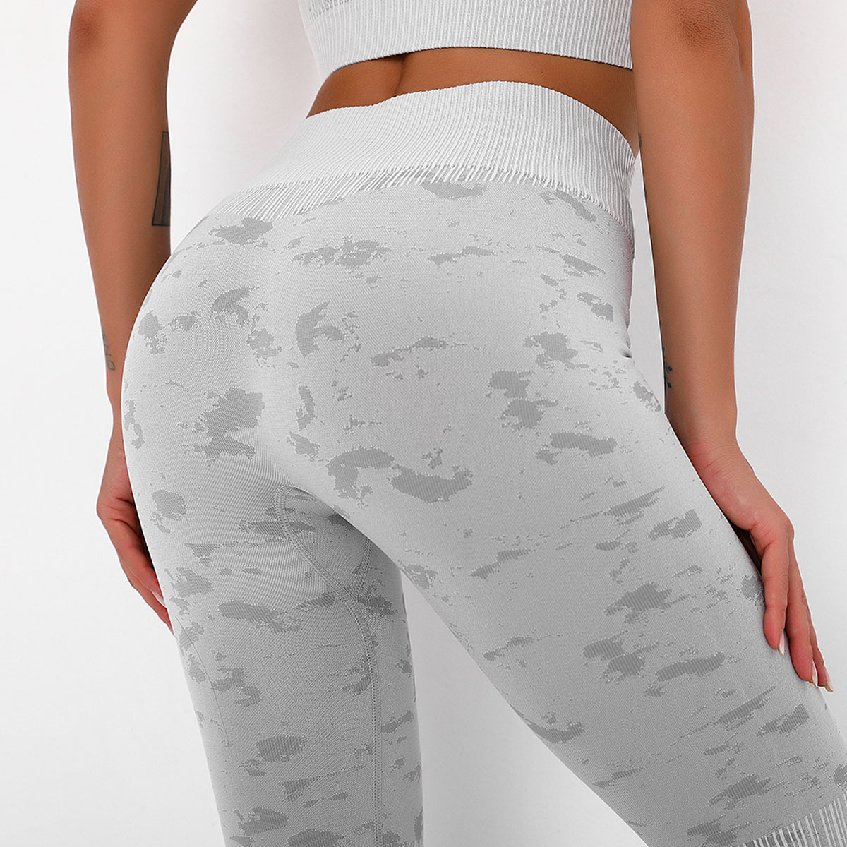 seamless striped camouflage yoga pants  NSNS10665
