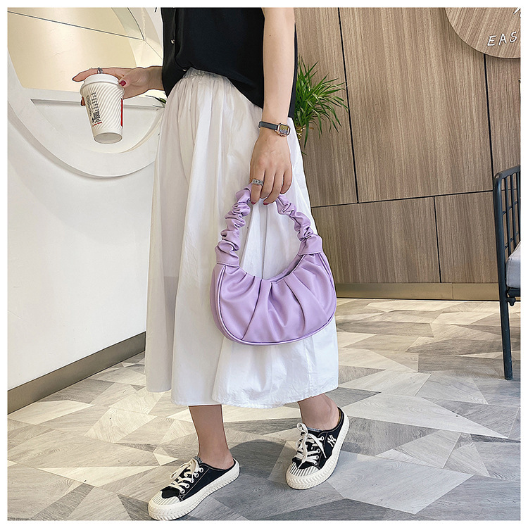 Women's Small All Seasons Pu Leather Solid Color Fashion Dumpling Shape Magnetic Buckle Underarm Bag display picture 63