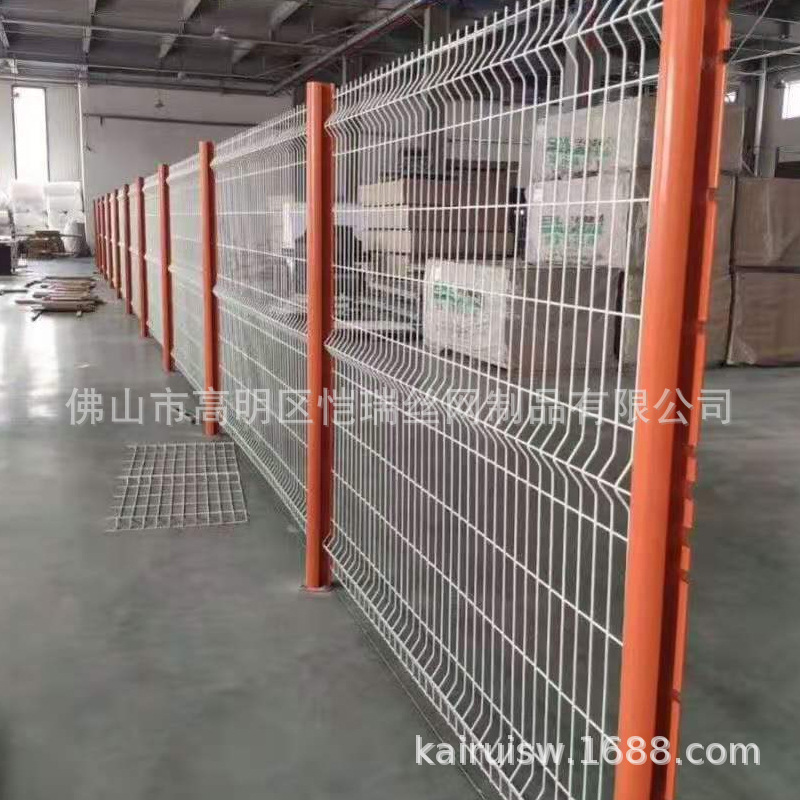 桃型立柱护栏隔离网防护网市政护栏三角折弯护栏